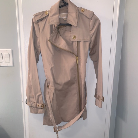 Michael Kors rain coat - Picture 1 of 1